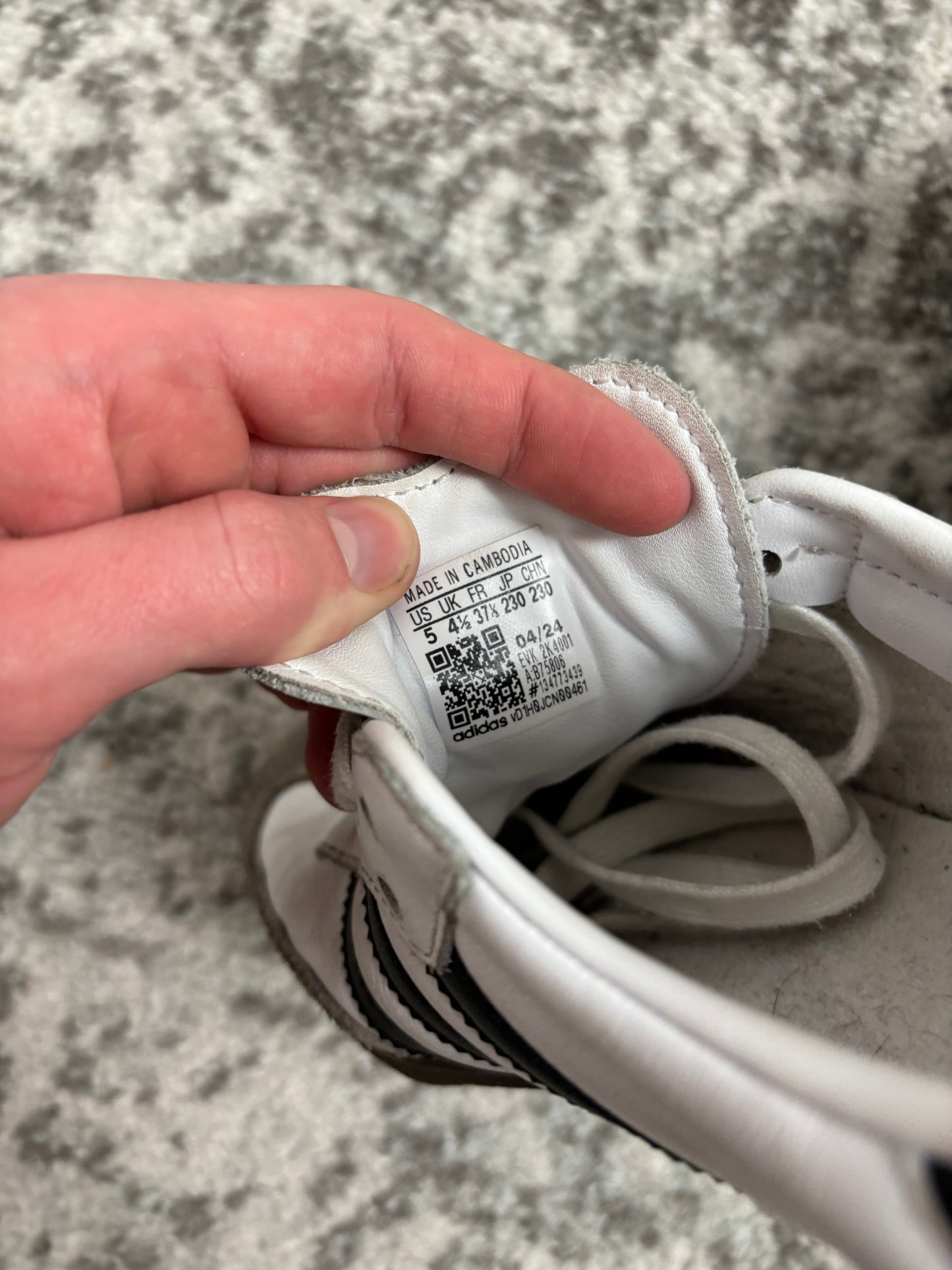 Adidas samba taille 37 1/3 blanches