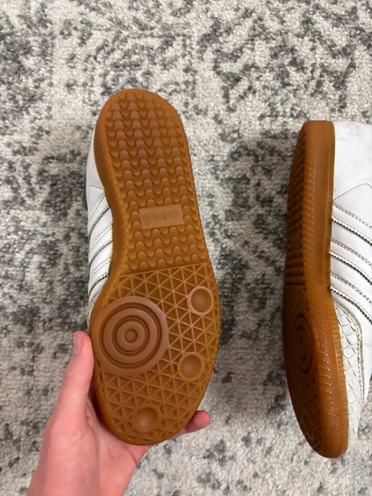 Adidas, samba, motif crocodile blanche