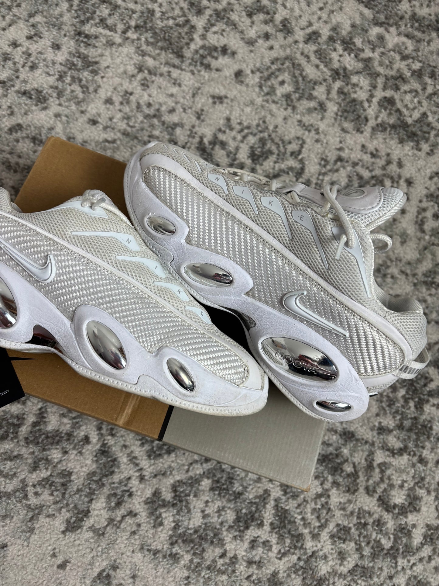 Nocta glide blanche